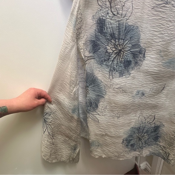 Zara Grey and Black Patterned midi dress - Picture 7 of 13